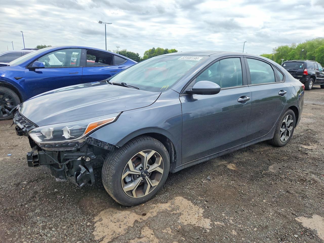Salvage Kia Forte Image
