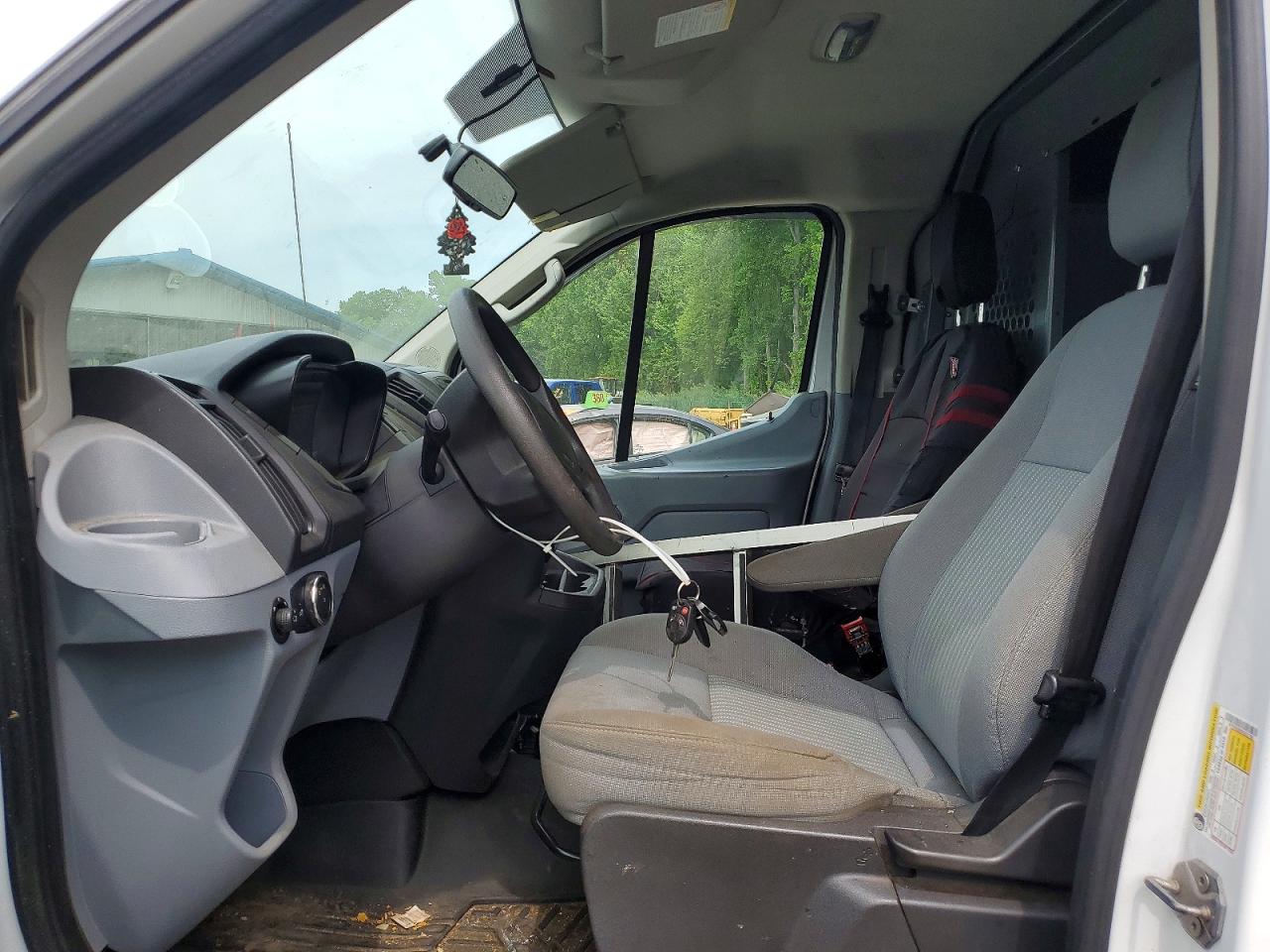 Ford Transit T-150