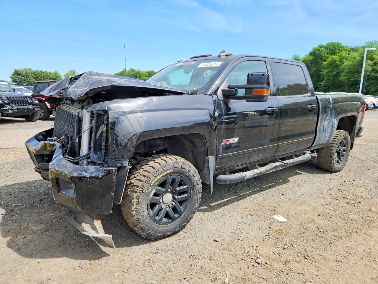 Salvage Chevrolet Silverado Image