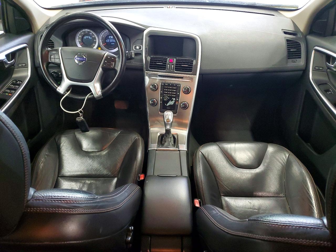 Volvo XC60 T6