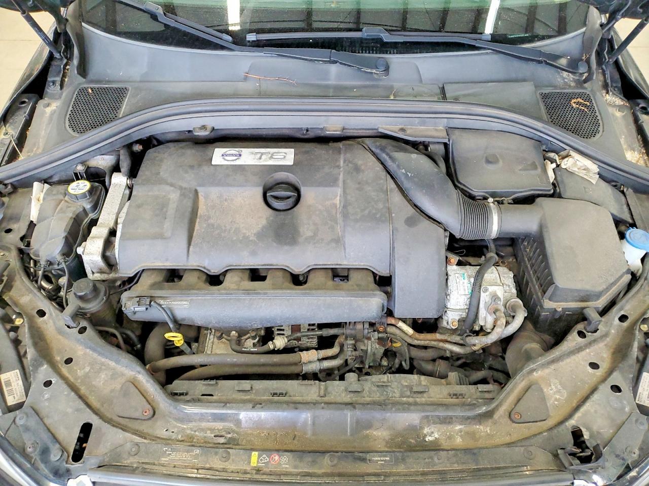 Volvo XC60 T6