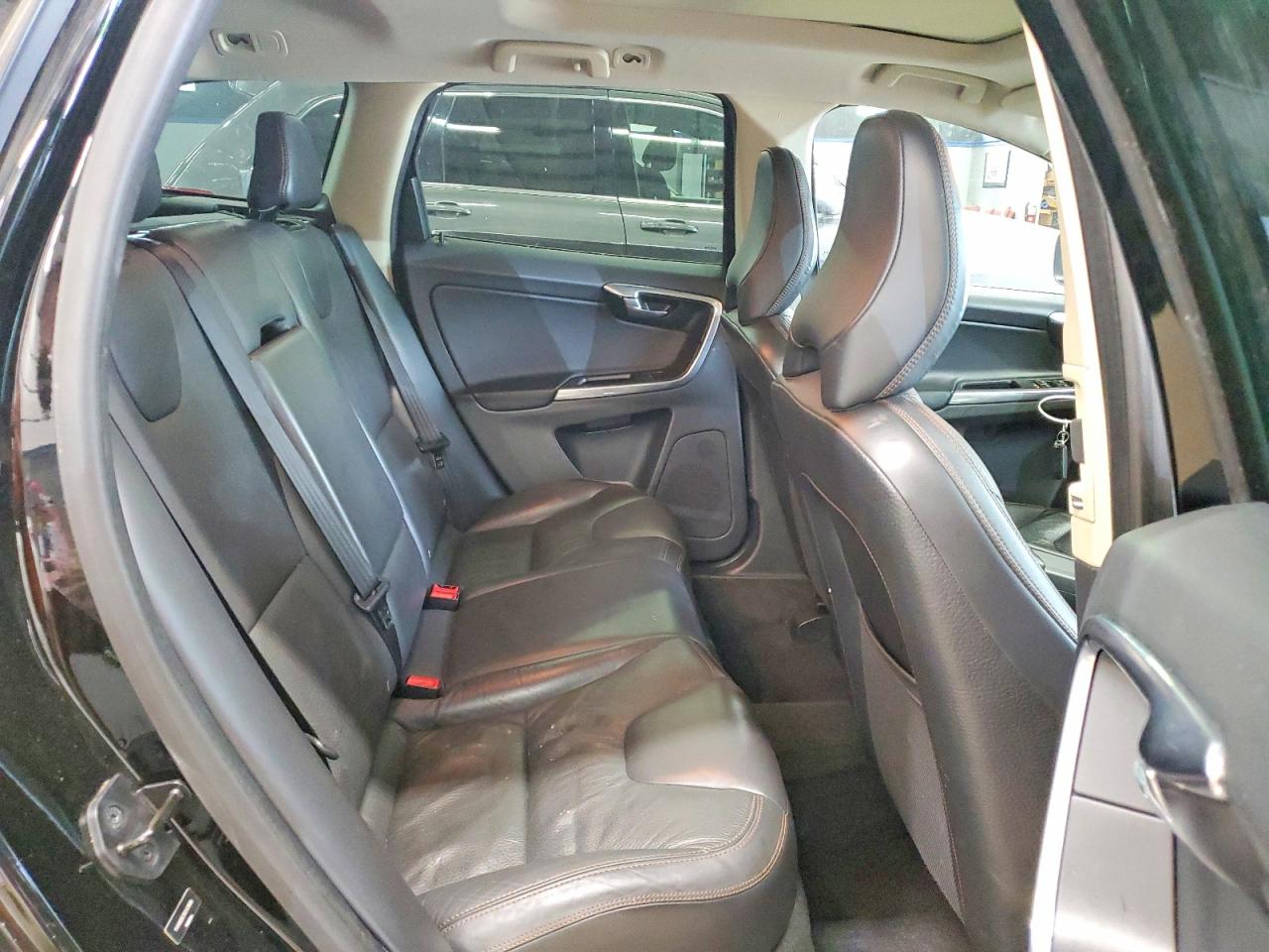 Volvo XC60 T6
