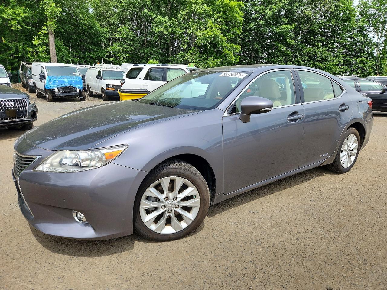 Salvage Lexus Es Image