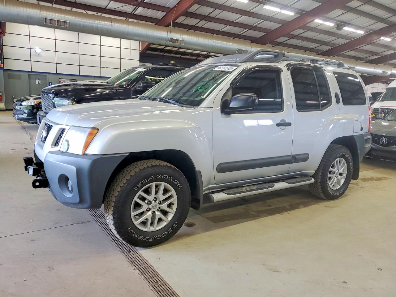 Salvage Nissan Xterra Image