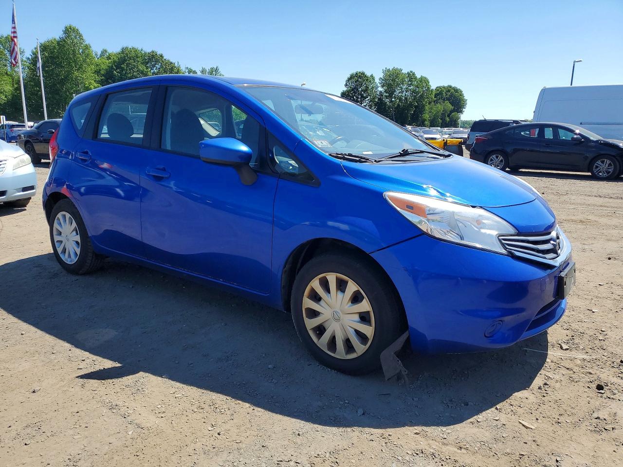 Nissan Versa Sv