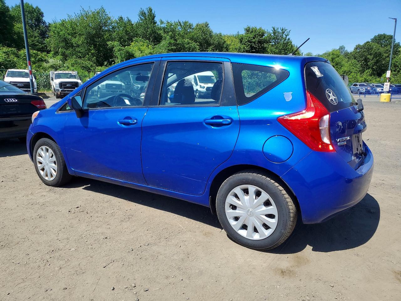 Nissan Versa Sv