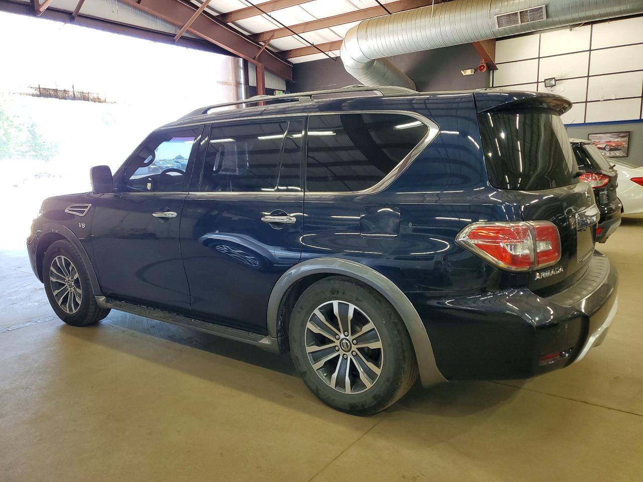 Nissan Armada Sl