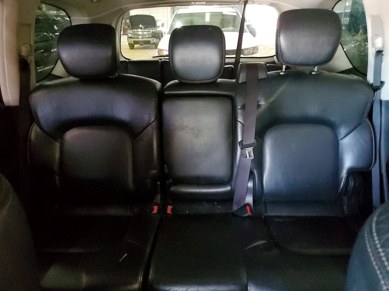 Nissan Armada Sl