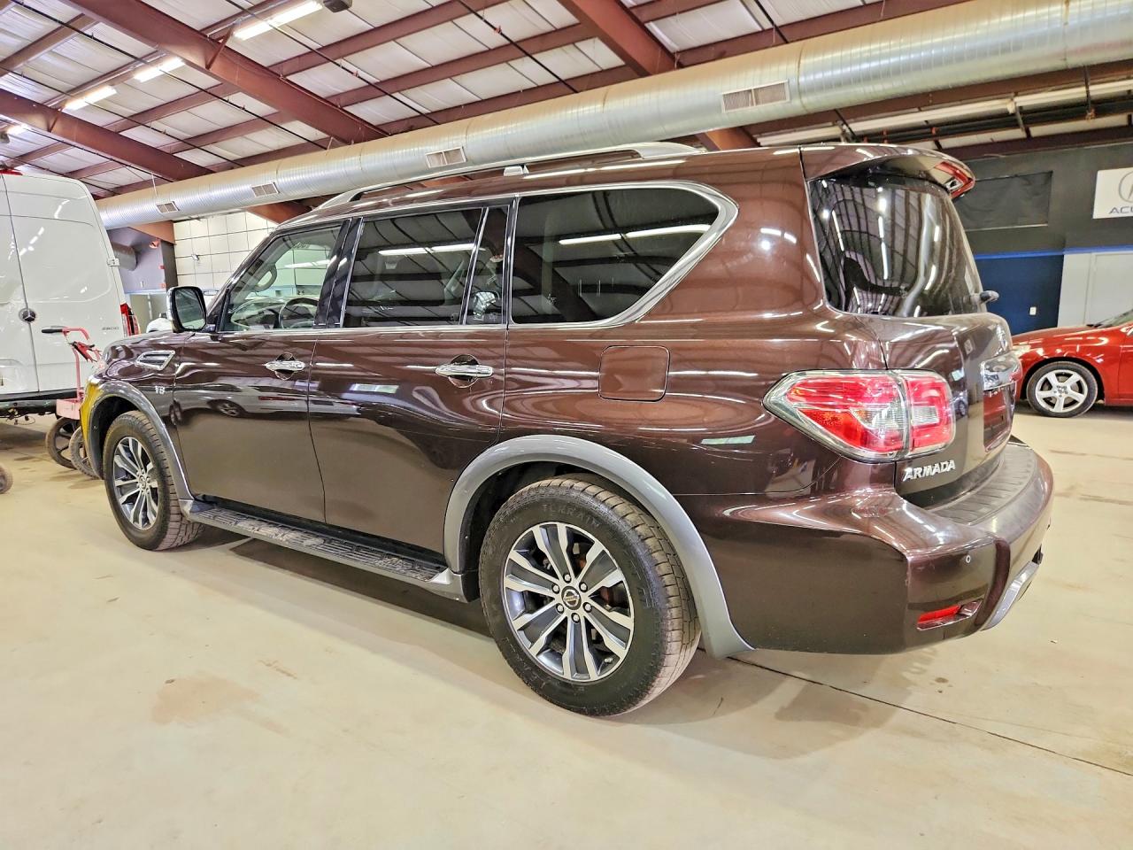 Nissan Armada Sl