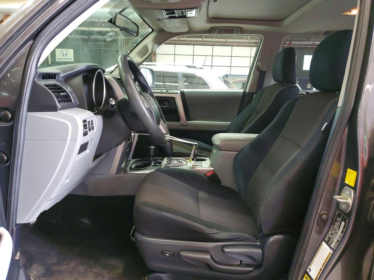 Toyota 4Runner Sr5