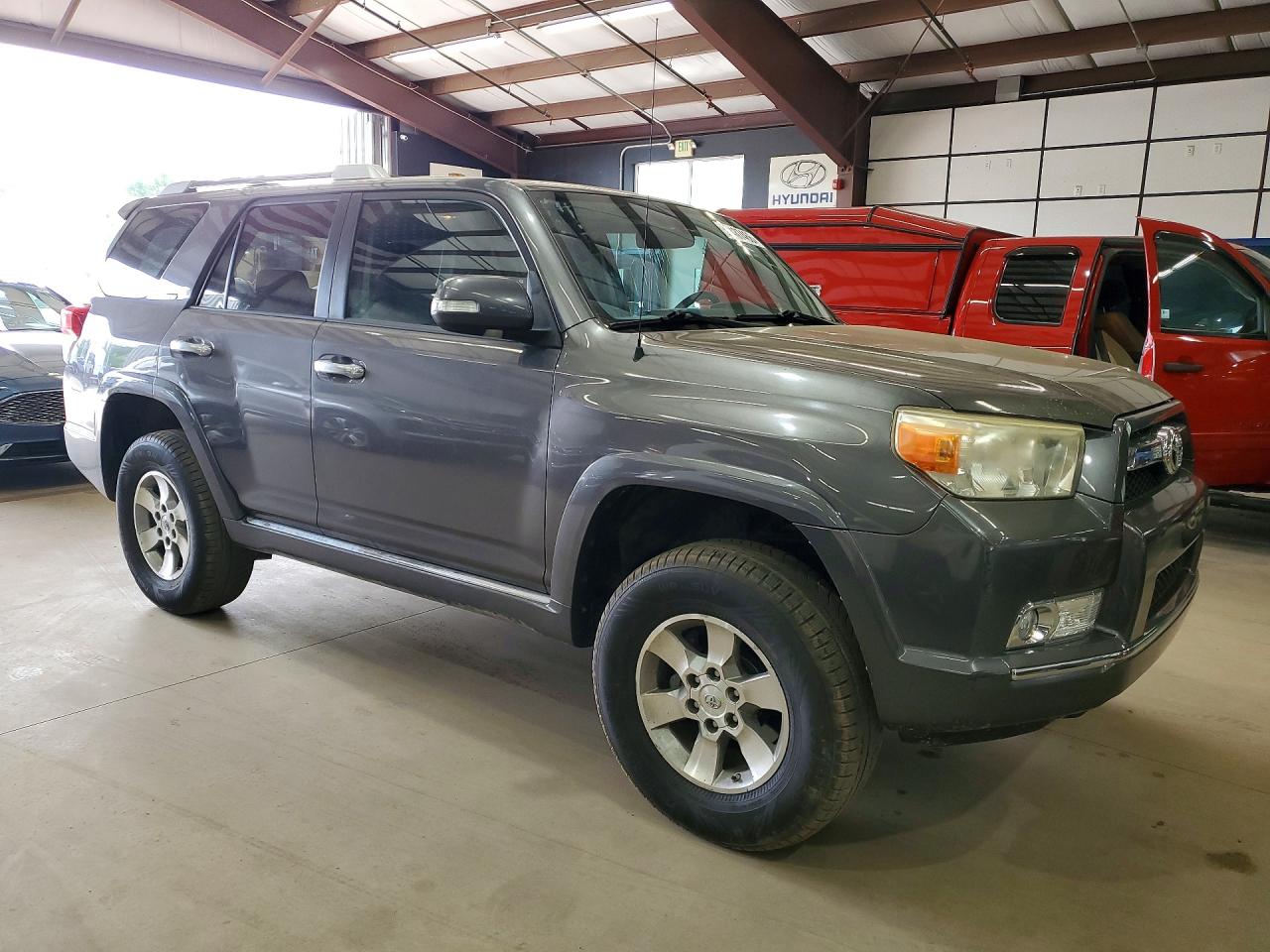 Toyota 4Runner Sr5