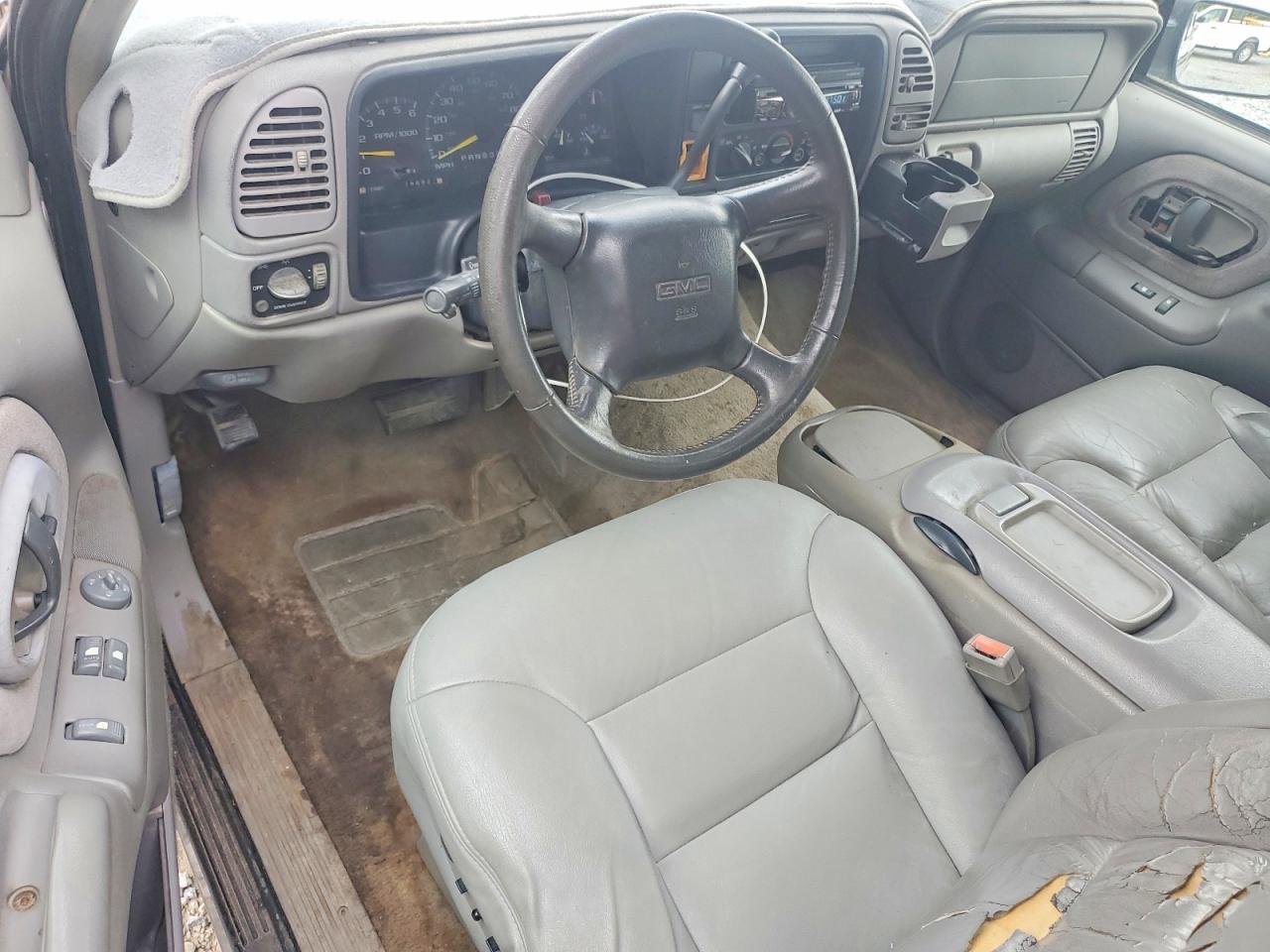 GMC Sierra C1500