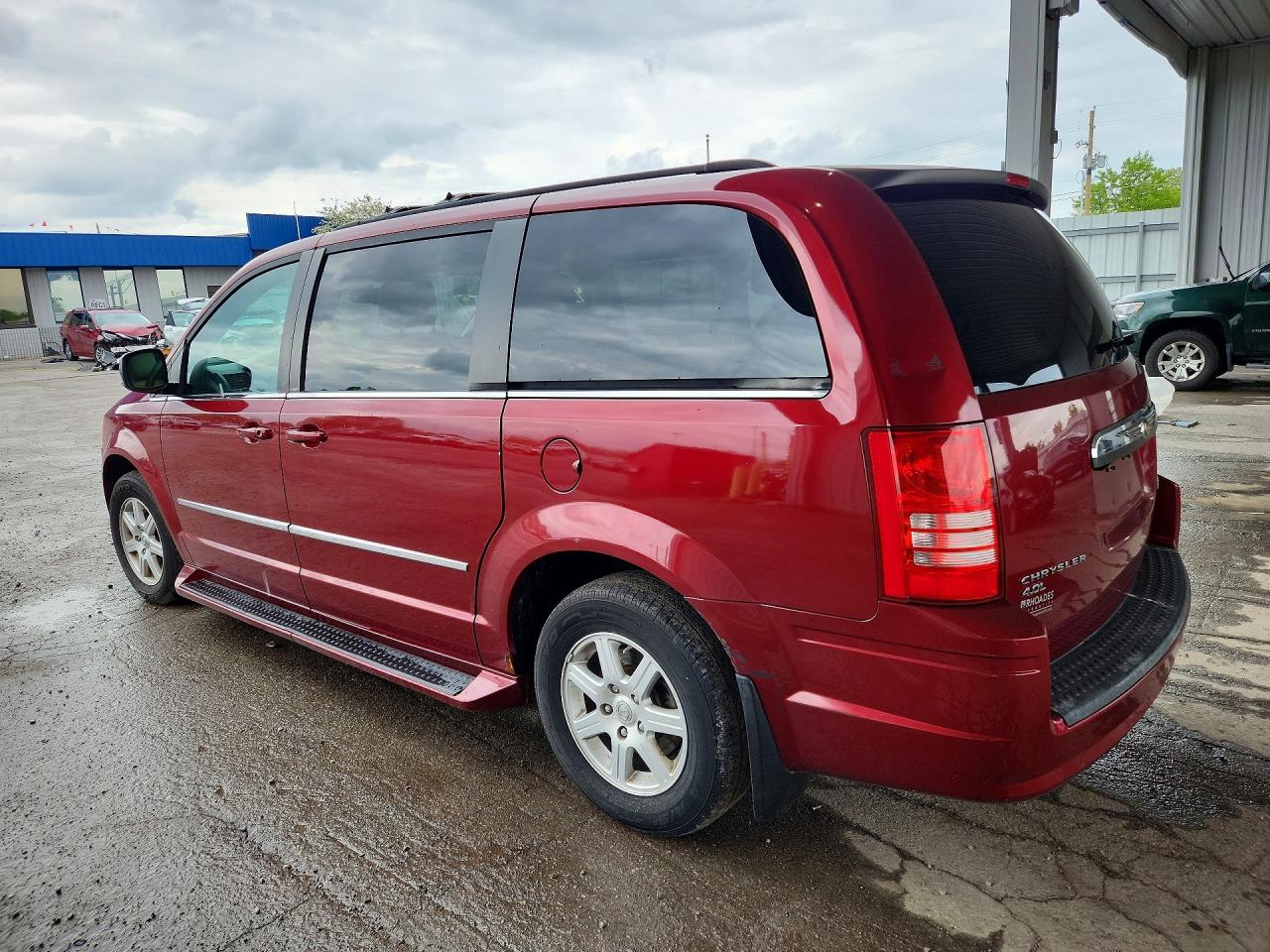 Chrysler Minivan Touring Plus
