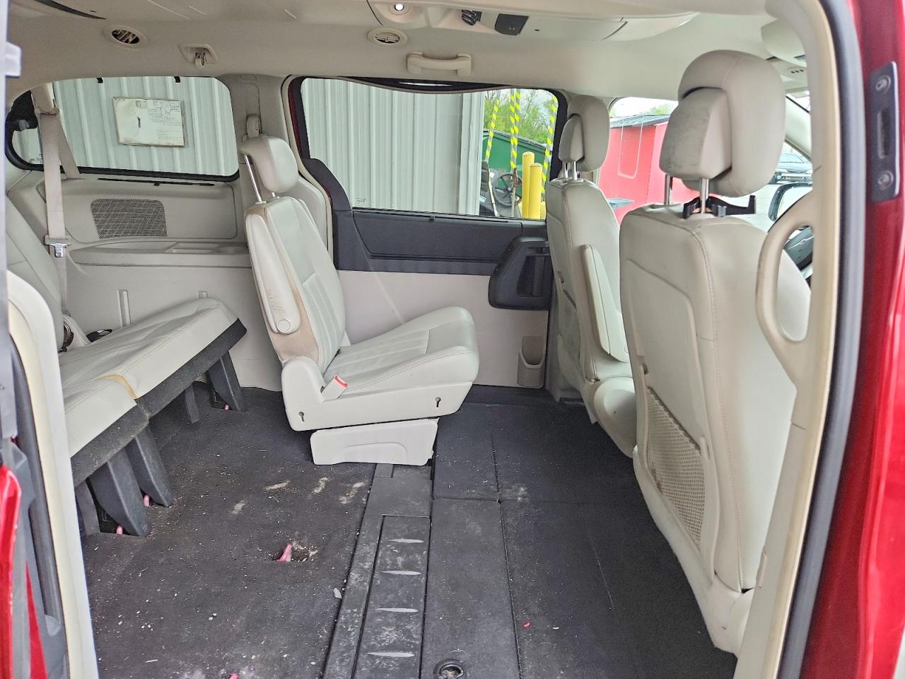 Chrysler Minivan Touring Plus