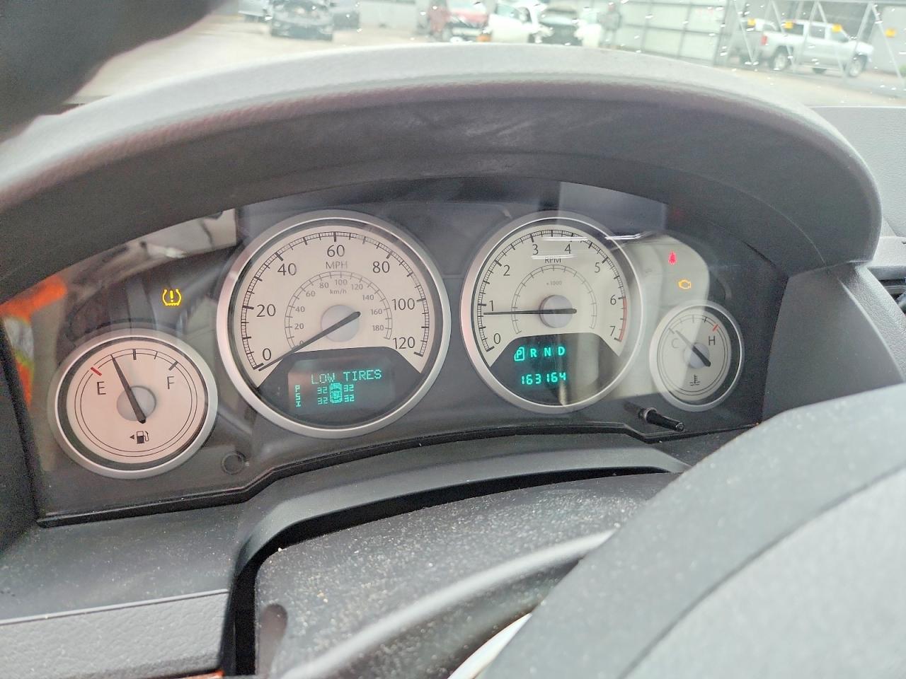 Chrysler Minivan Touring Plus