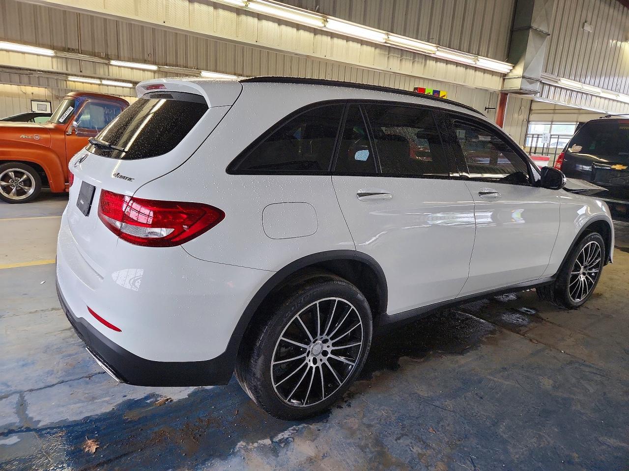 Mercedes-Benz GLC 300 4matic
