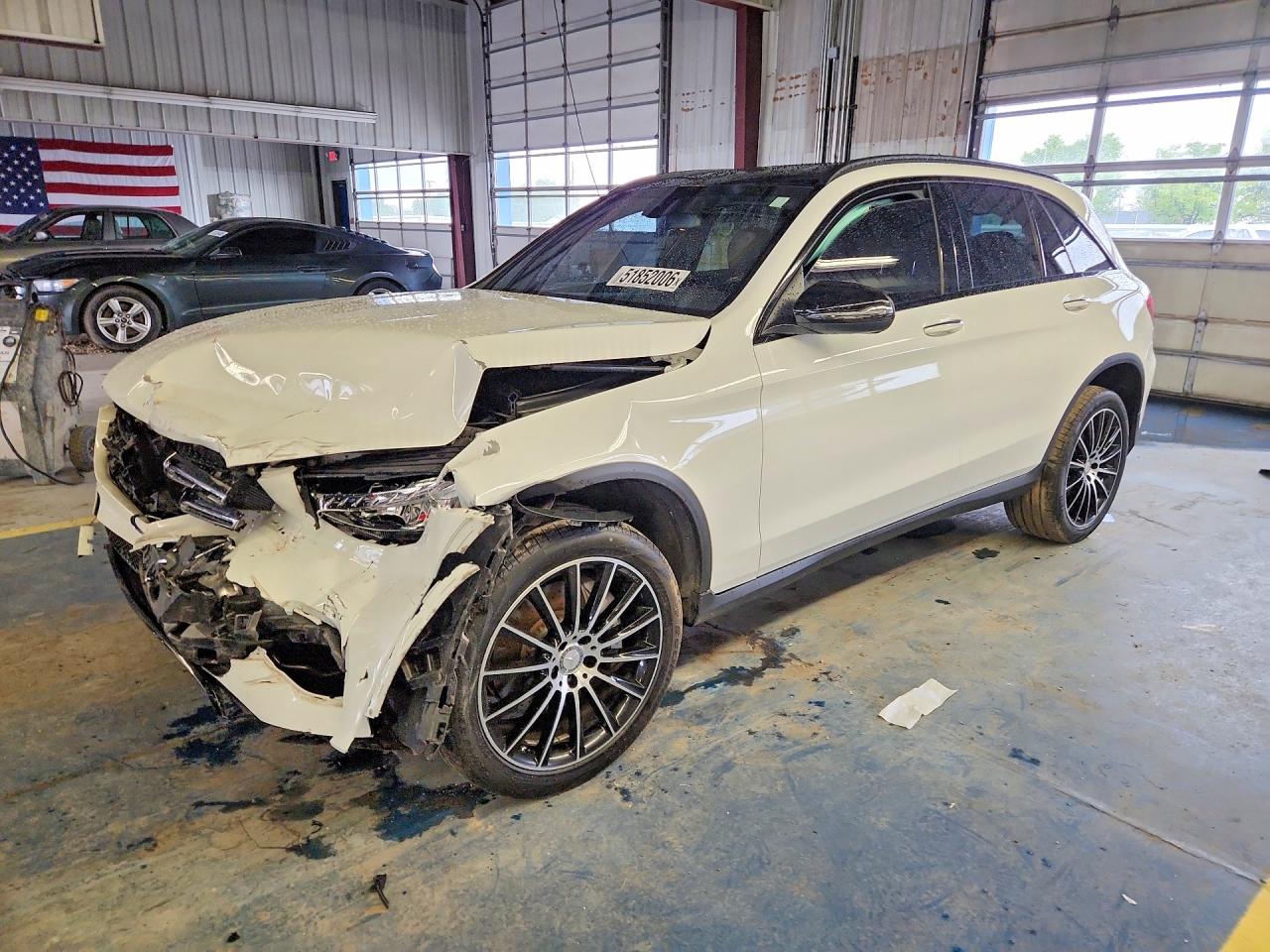 Salvage Mercedes-Benz GLC Image