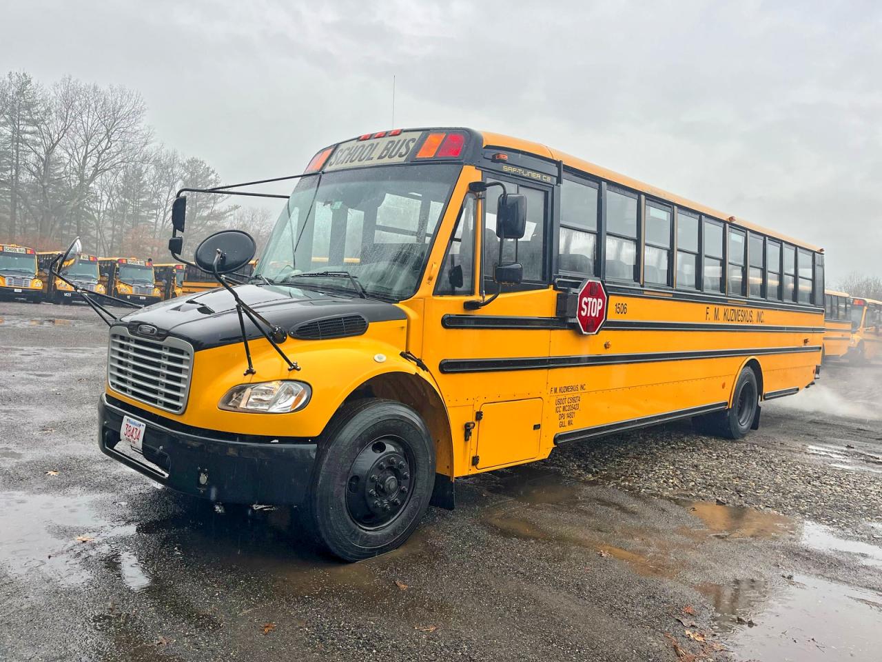 Freightliner Chassis B2b