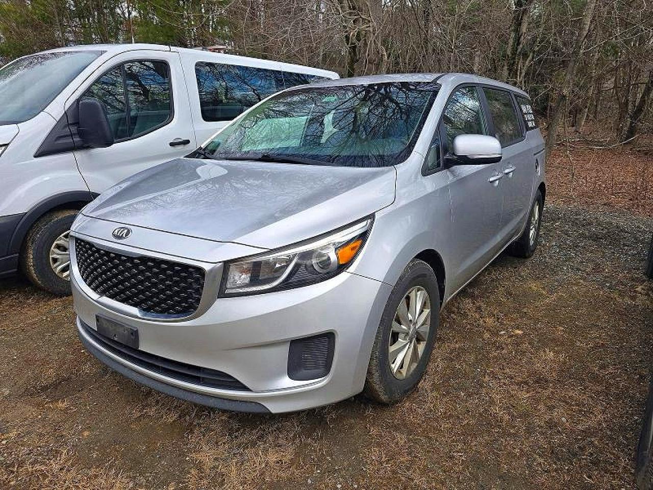 Kia Sedona L