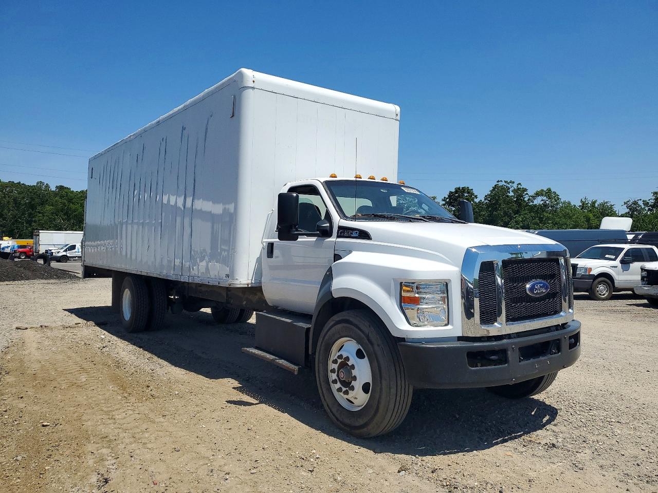 2021 Ford F-750
