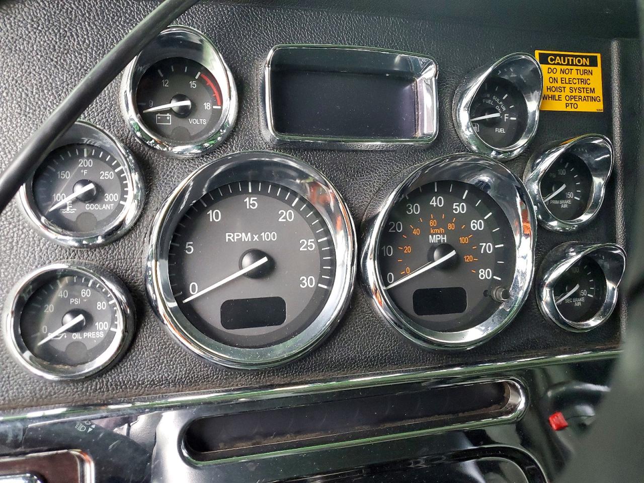 Peterbilt 389