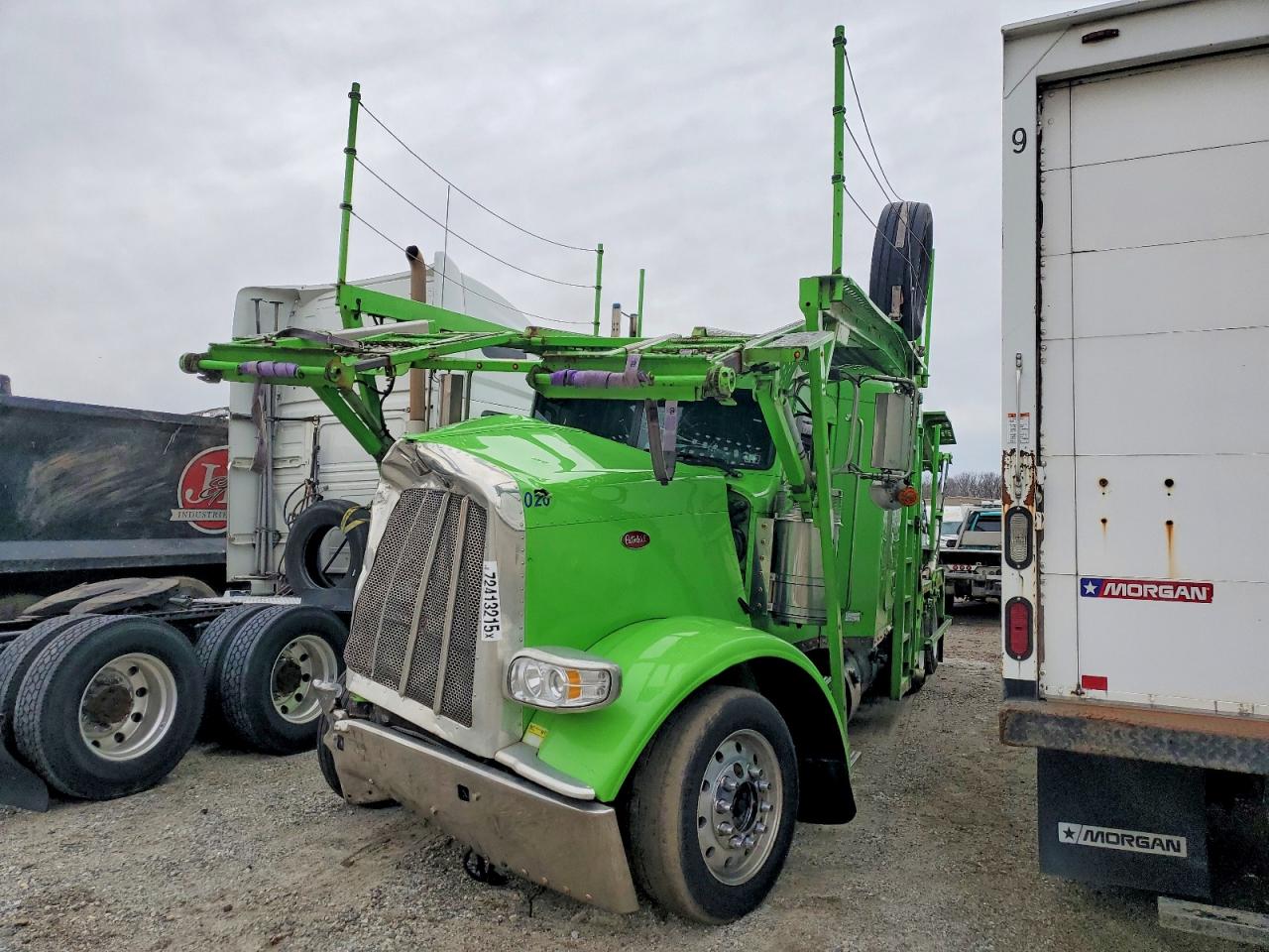 Peterbilt 389