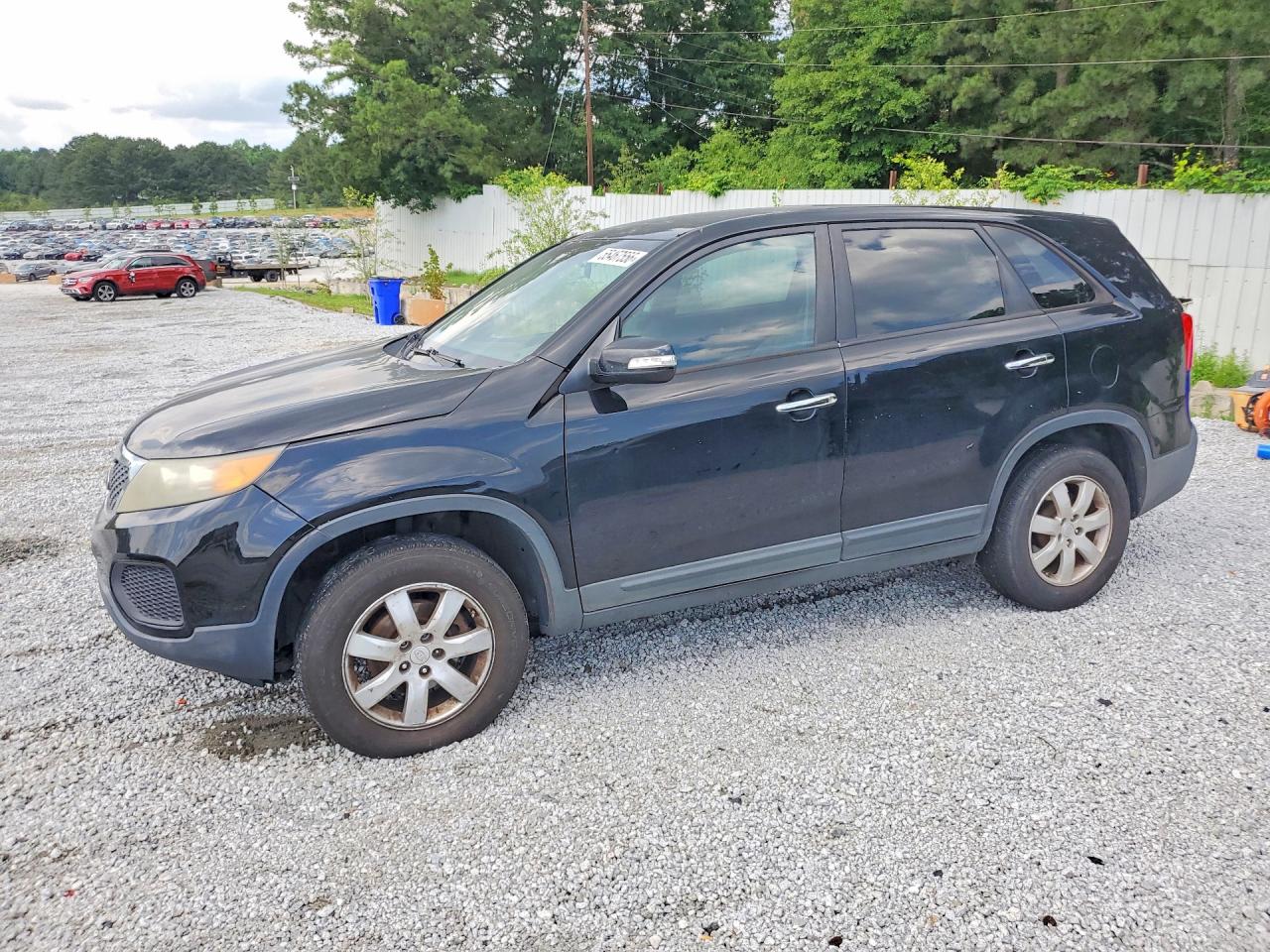 Salvage Kia Sorento Image
