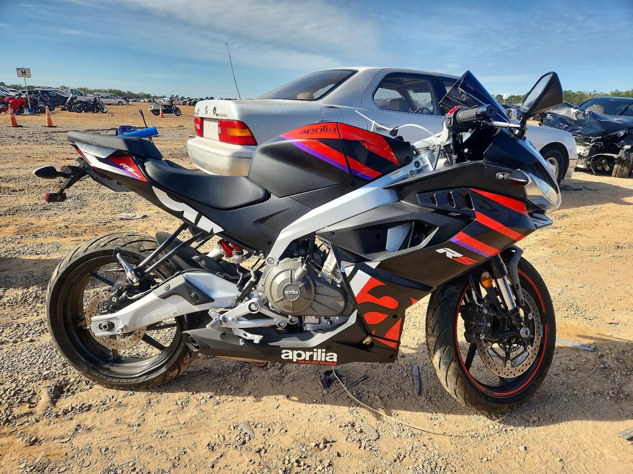 Salvage Aprilia Motorcycle Image