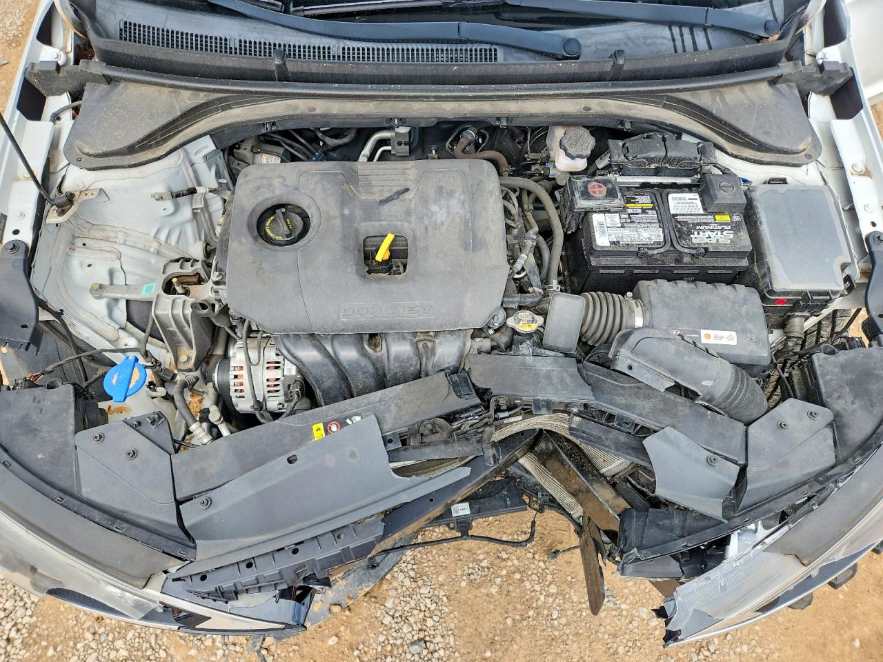 Hyundai ELANTRA Sel