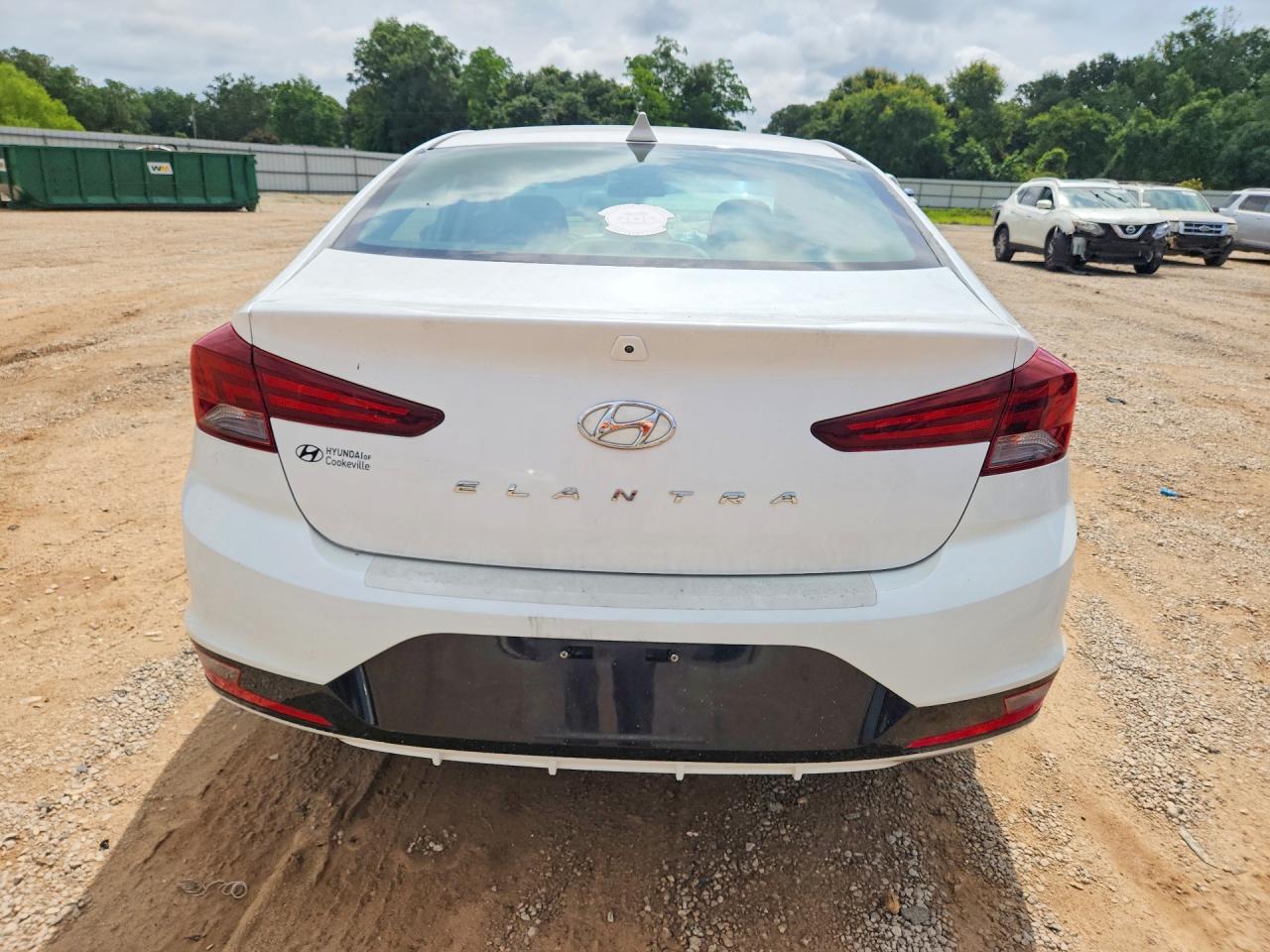 Hyundai ELANTRA Sel