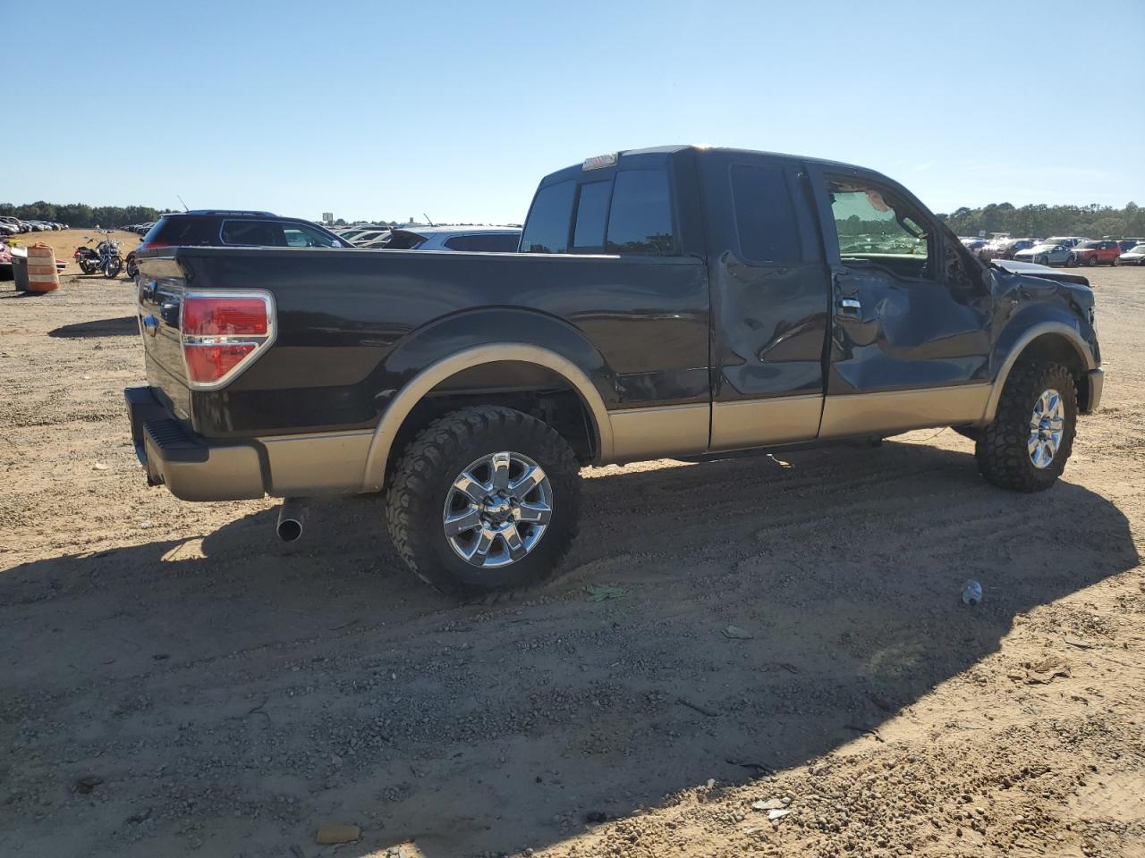 Ford F-150 Super Cab