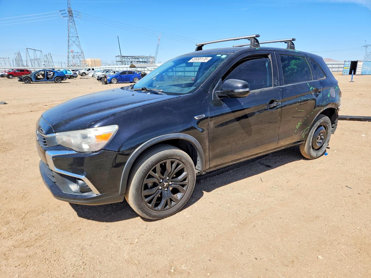 Salvage Mitsubishi Outlander Image