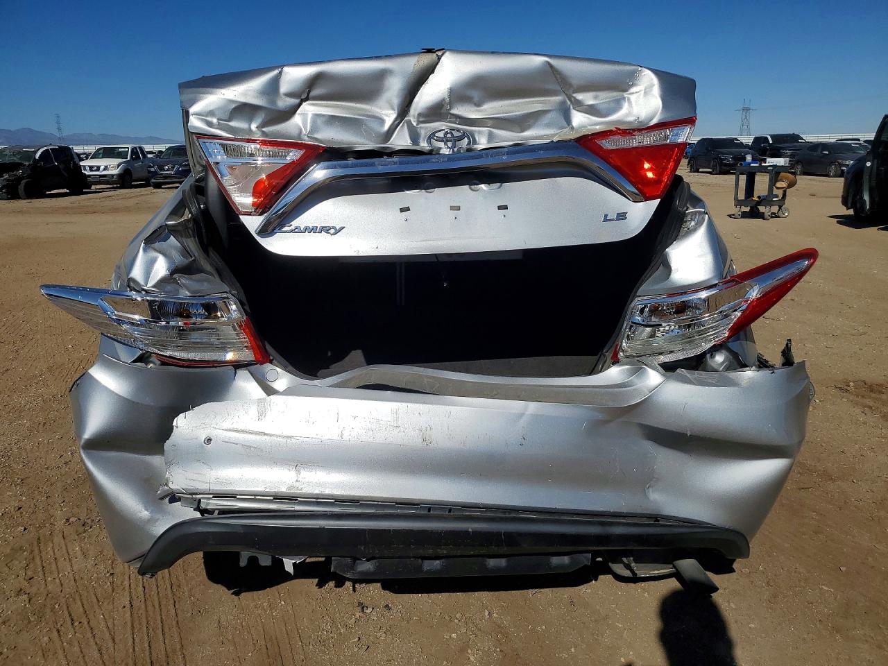 Toyota Camry Le