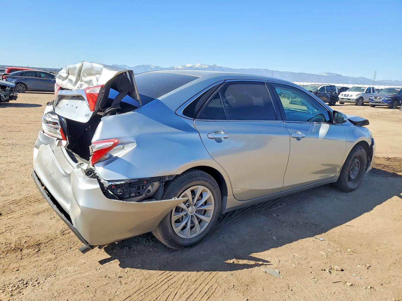 Toyota Camry Le