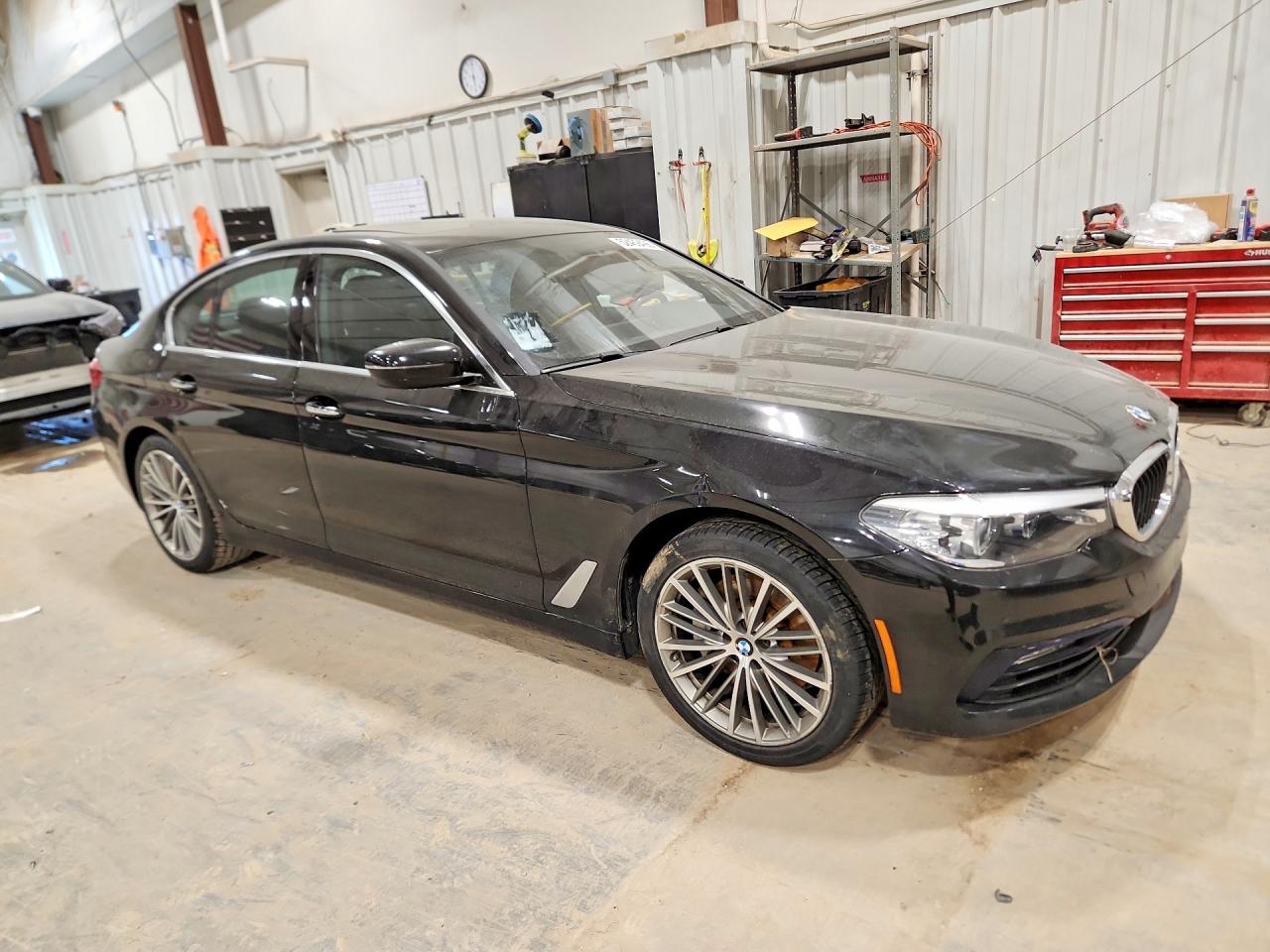 BMW 5 Series I