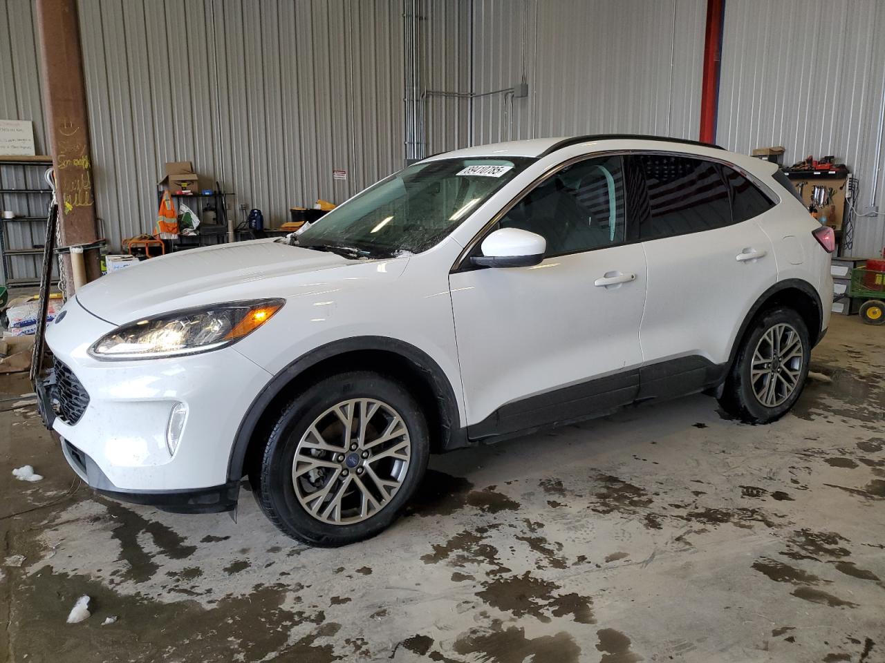 Salvage Ford Escape Image