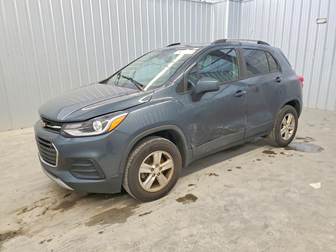 Salvage Chevrolet Trax Image
