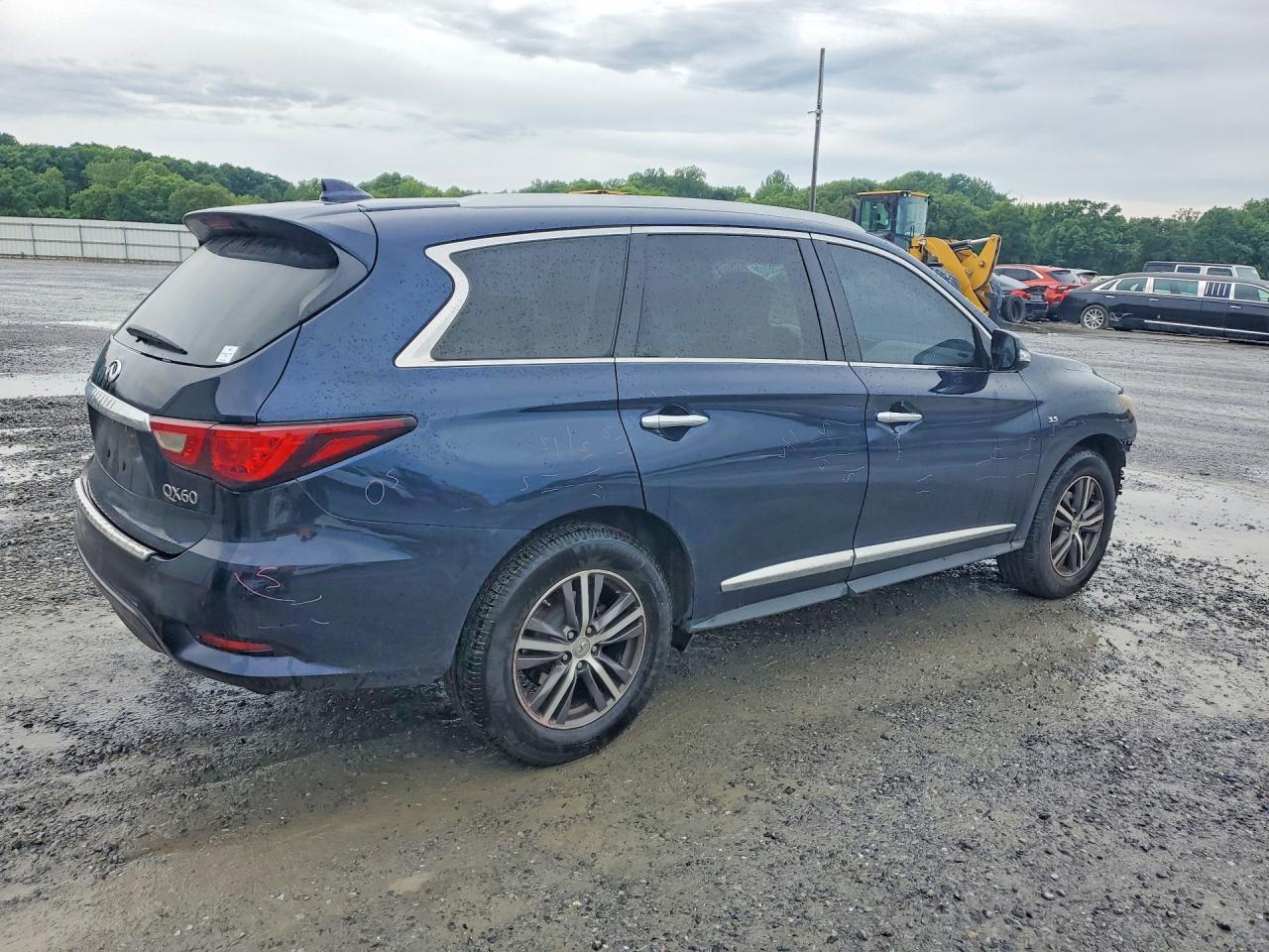 INFINITI Qx Base