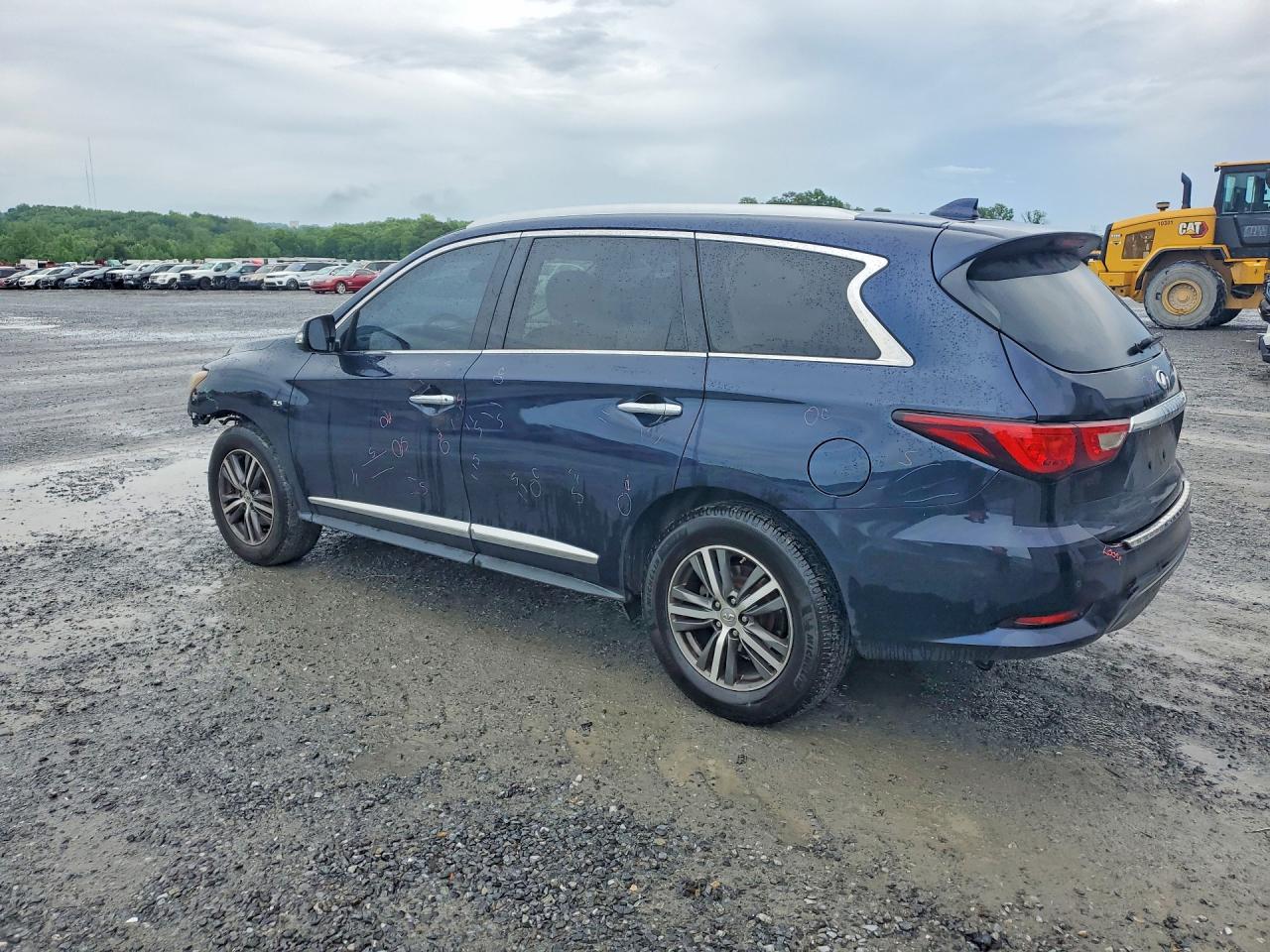 INFINITI Qx Base