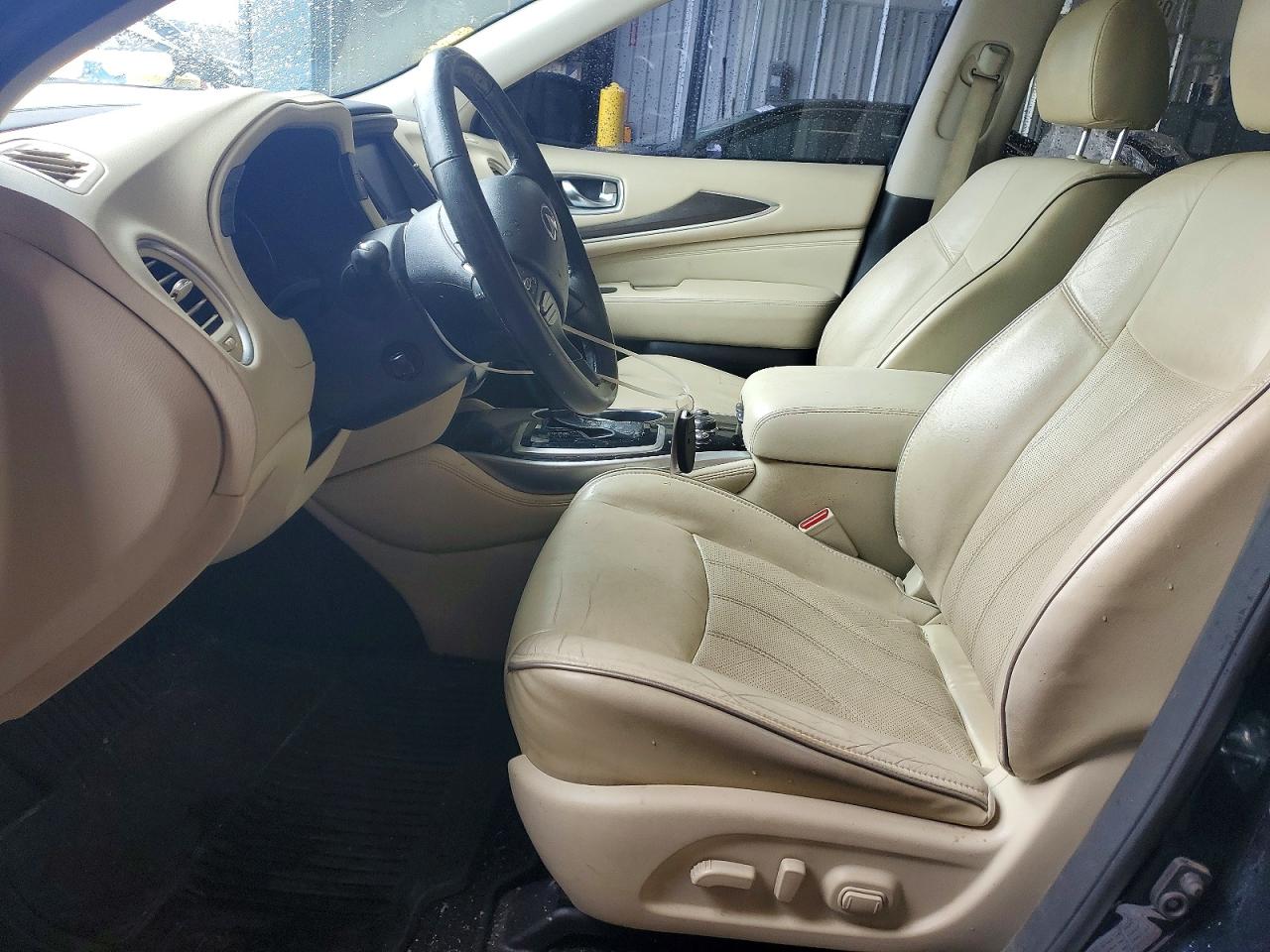 INFINITI Qx Base