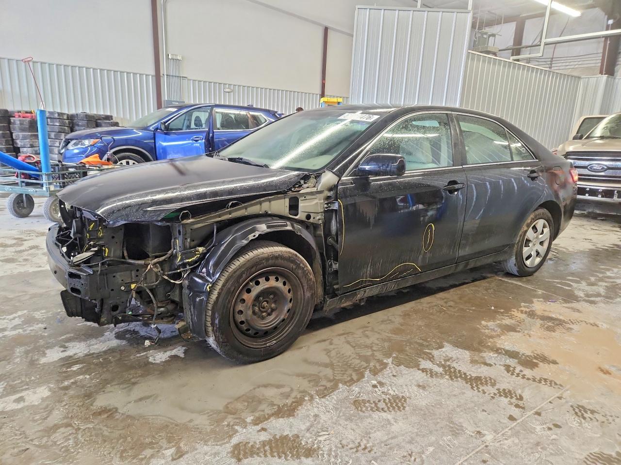 Salvage Toyota Camry Image