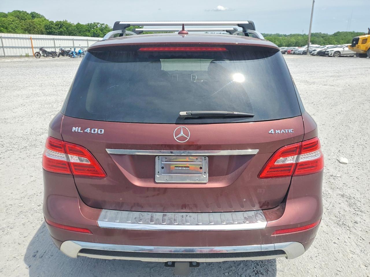Mercedes-Benz M-Class 400 4matic