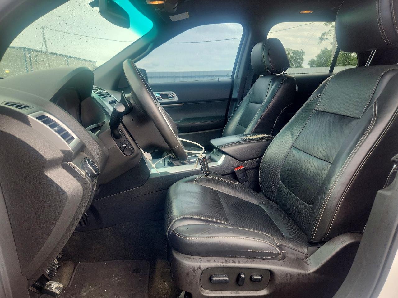 Ford Explorer Sport