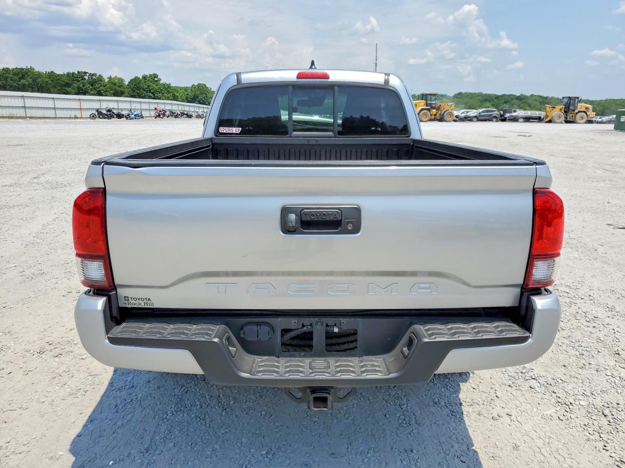 Toyota Tacoma Sr V6
