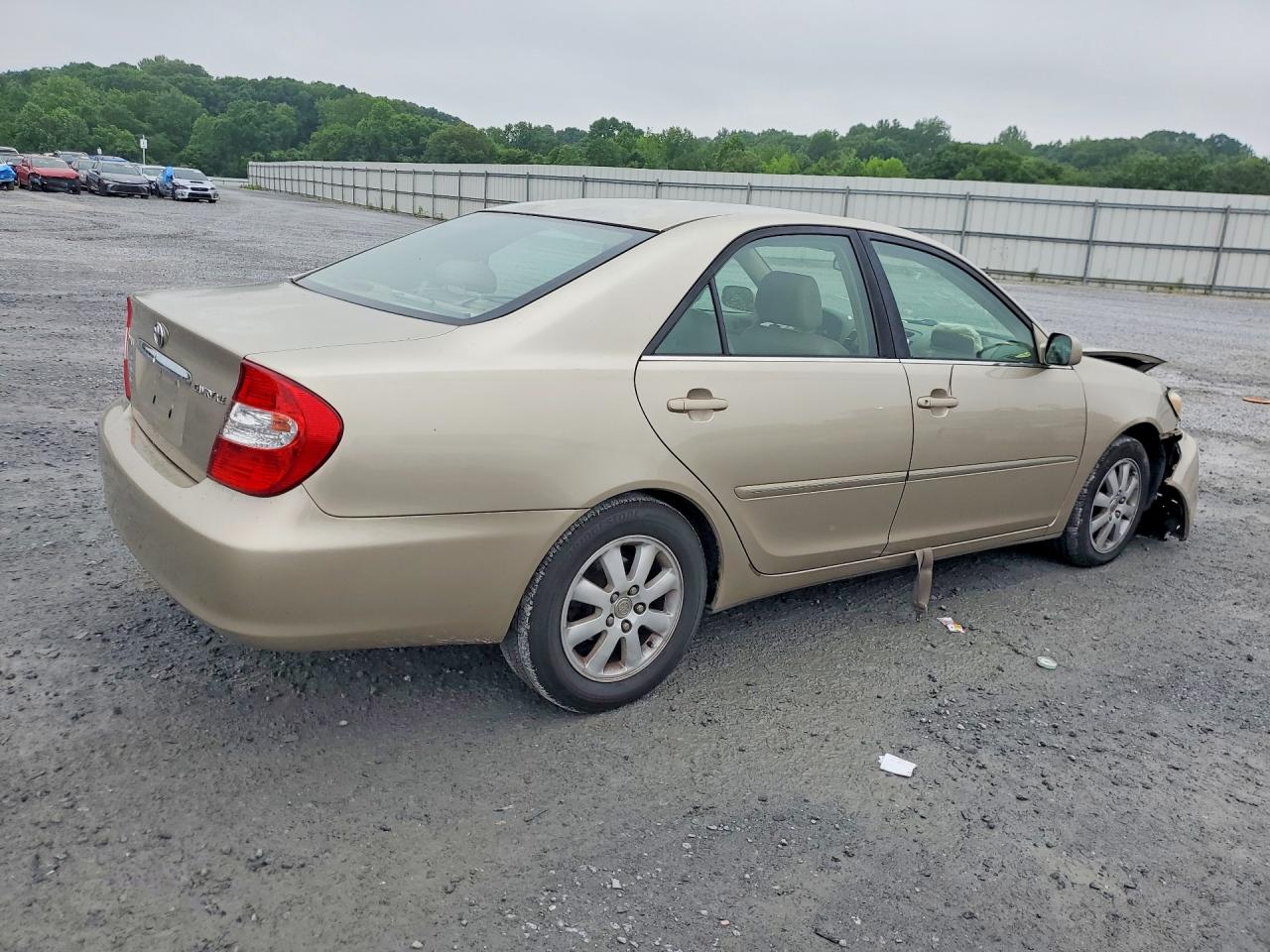 Toyota Camry Xle
