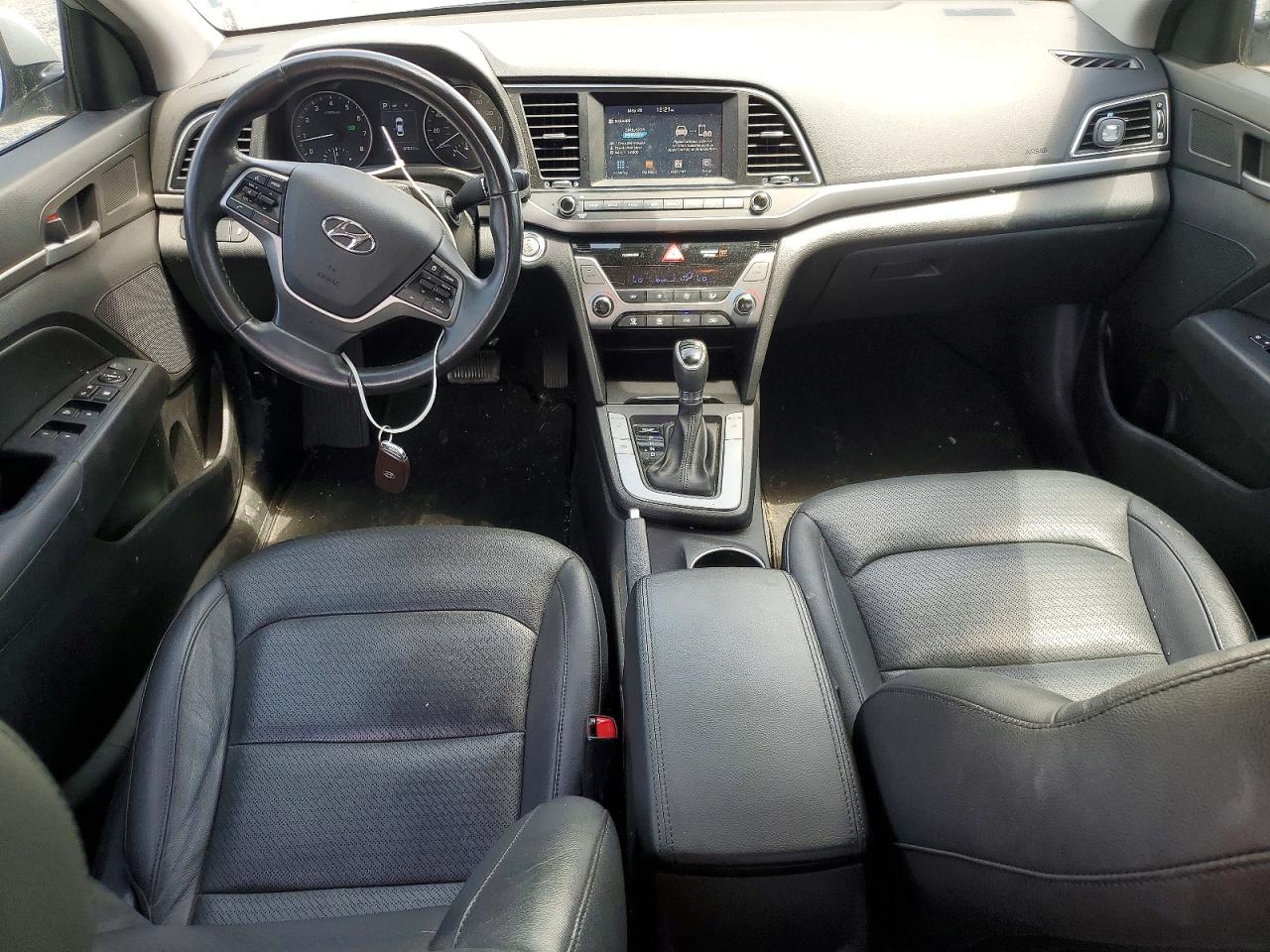 Hyundai ELANTRA Limited
