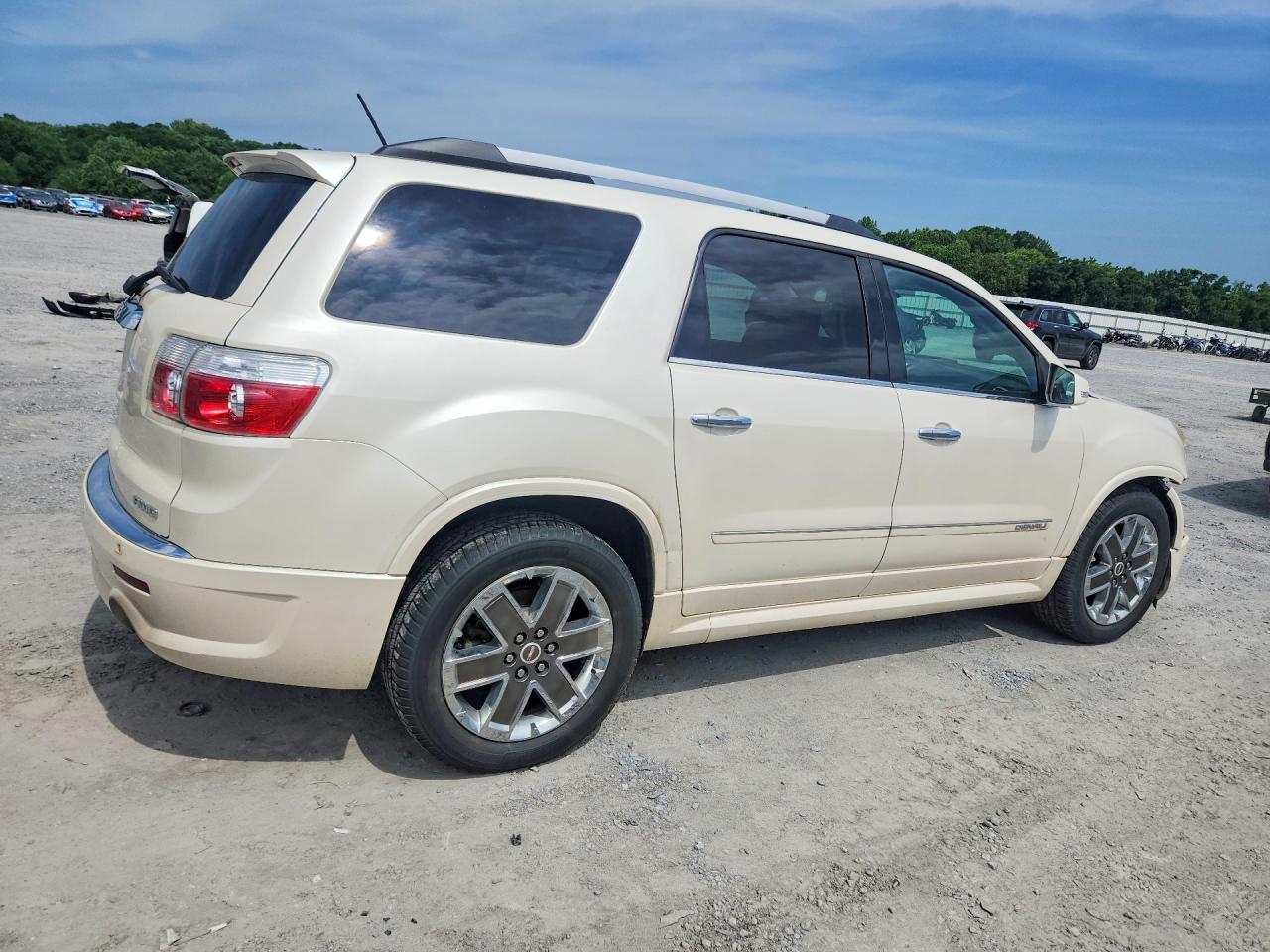 GMC Acadia Denali