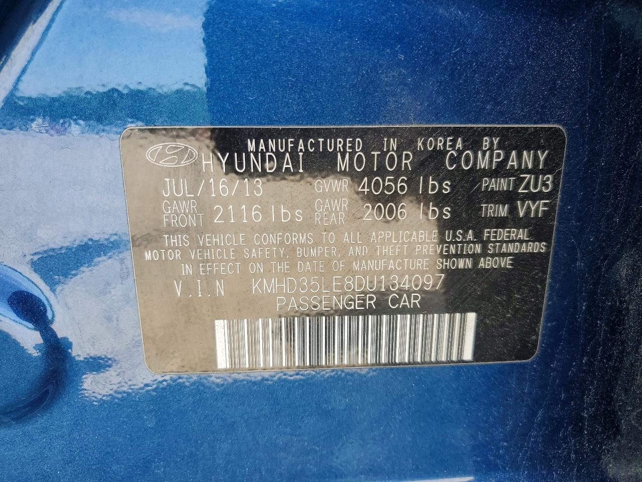 Hyundai ELANTRA Base