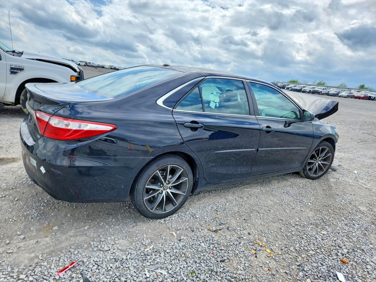 Toyota Camry Xse