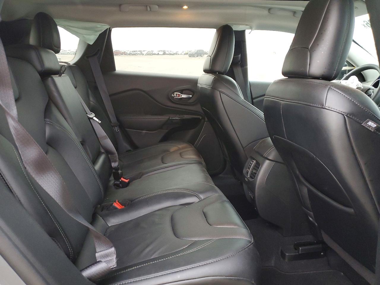 Jeep Cherokee Altitude Lux